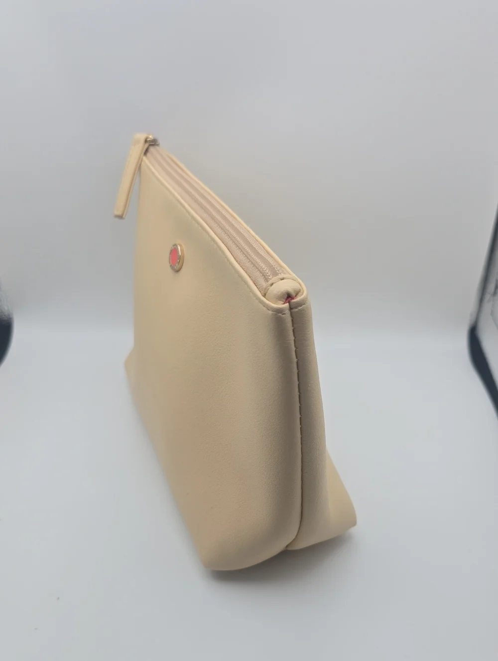 Bvlgari X Emirates Small Light Beige & Pink Gold Hardware Cosmetic Bag (NWOT)✨️